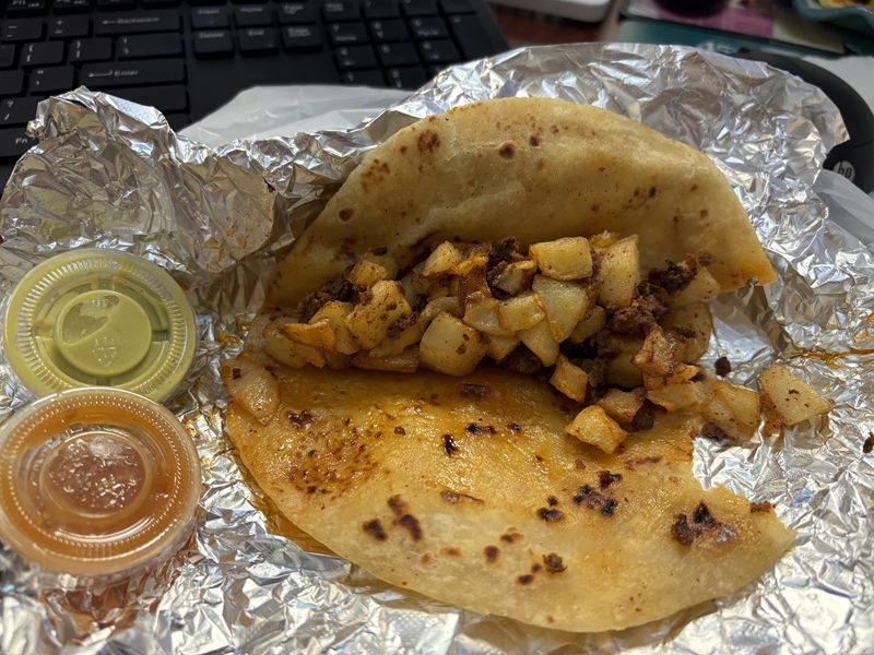Indios Taco House food